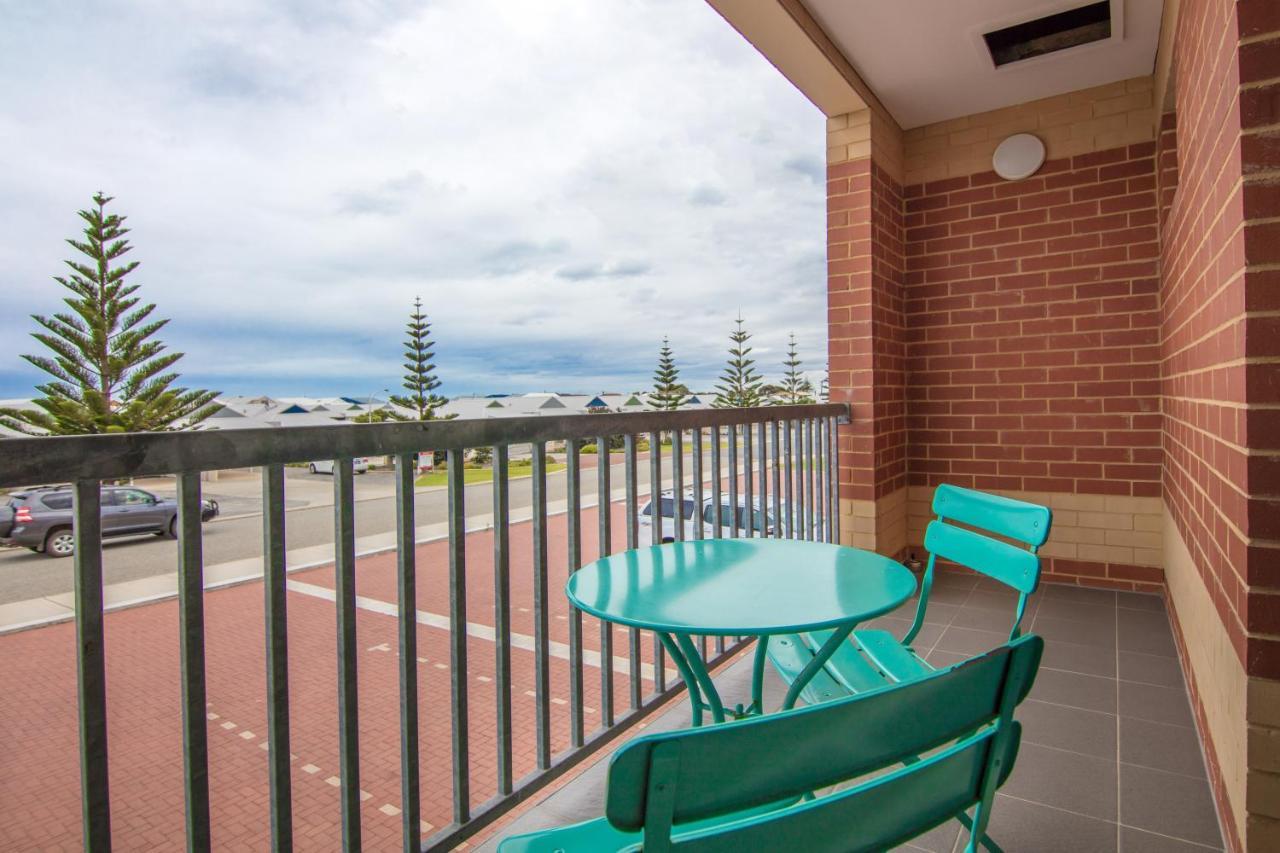 Jurien Bay Motel Apartments Bagian luar foto