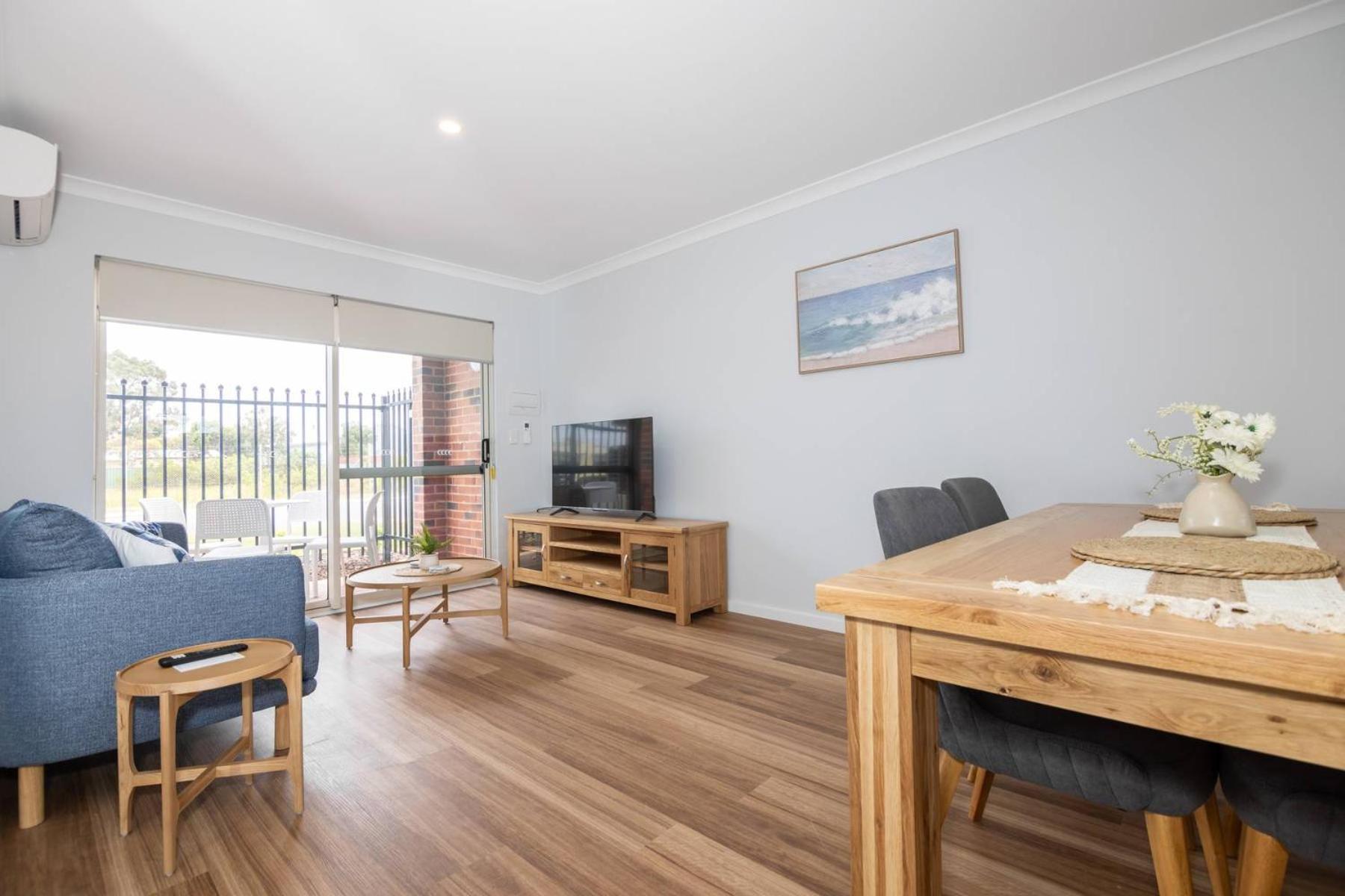 Jurien Bay Motel Apartments Bagian luar foto