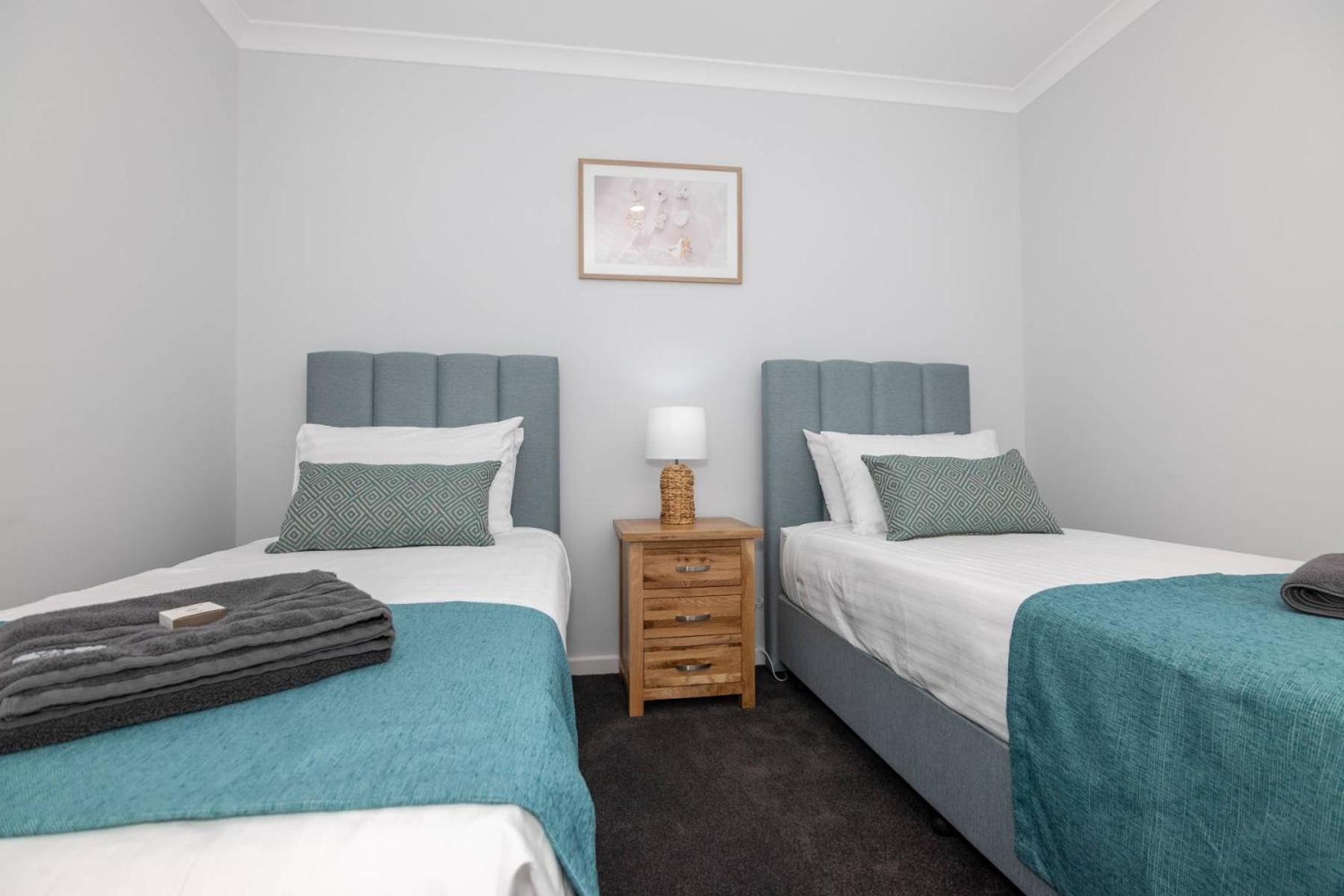 Jurien Bay Motel Apartments Bagian luar foto