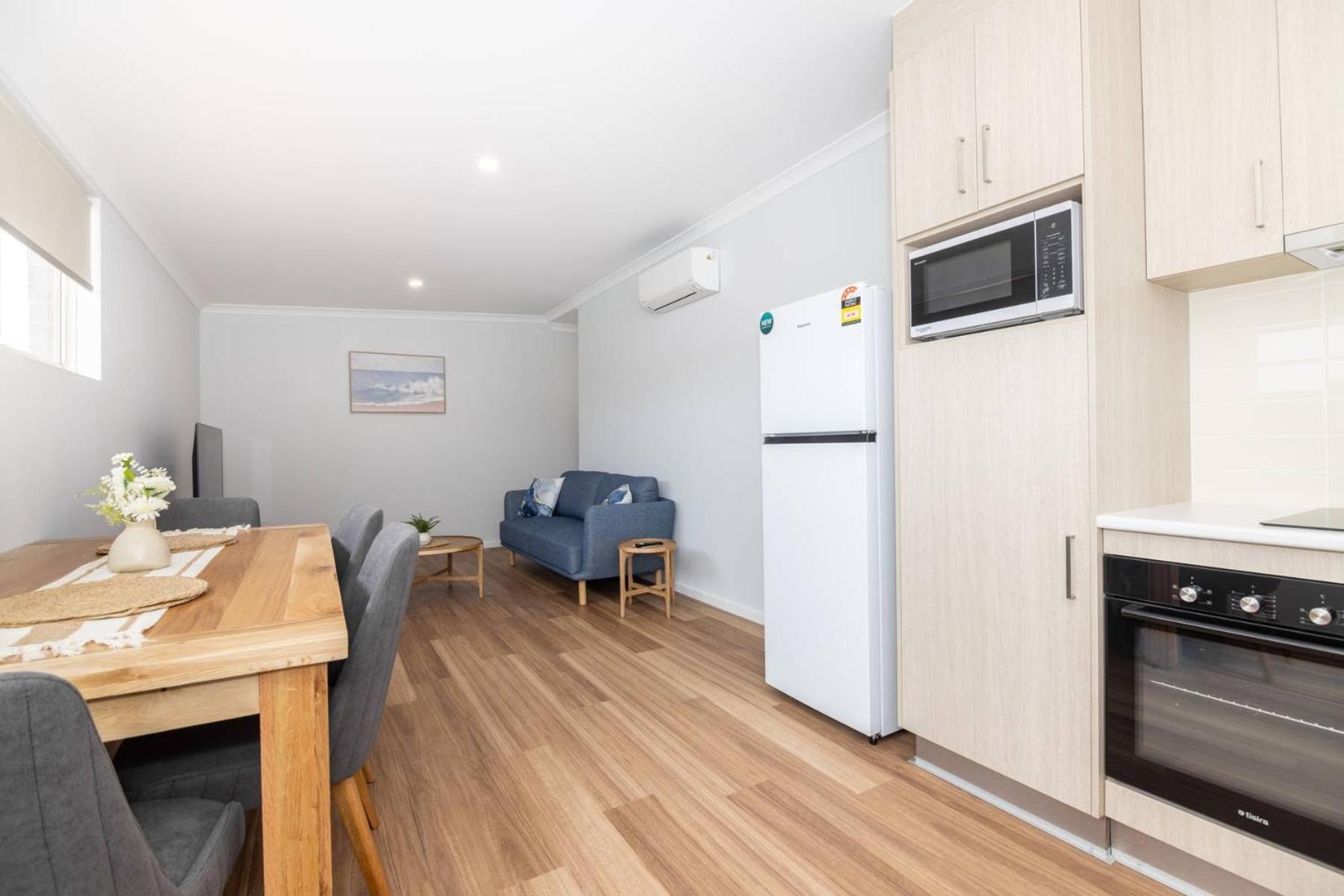 Jurien Bay Motel Apartments Bagian luar foto