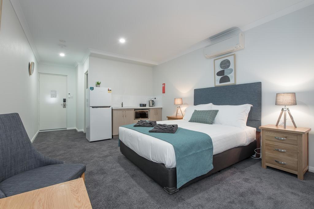 Jurien Bay Motel Apartments Bagian luar foto