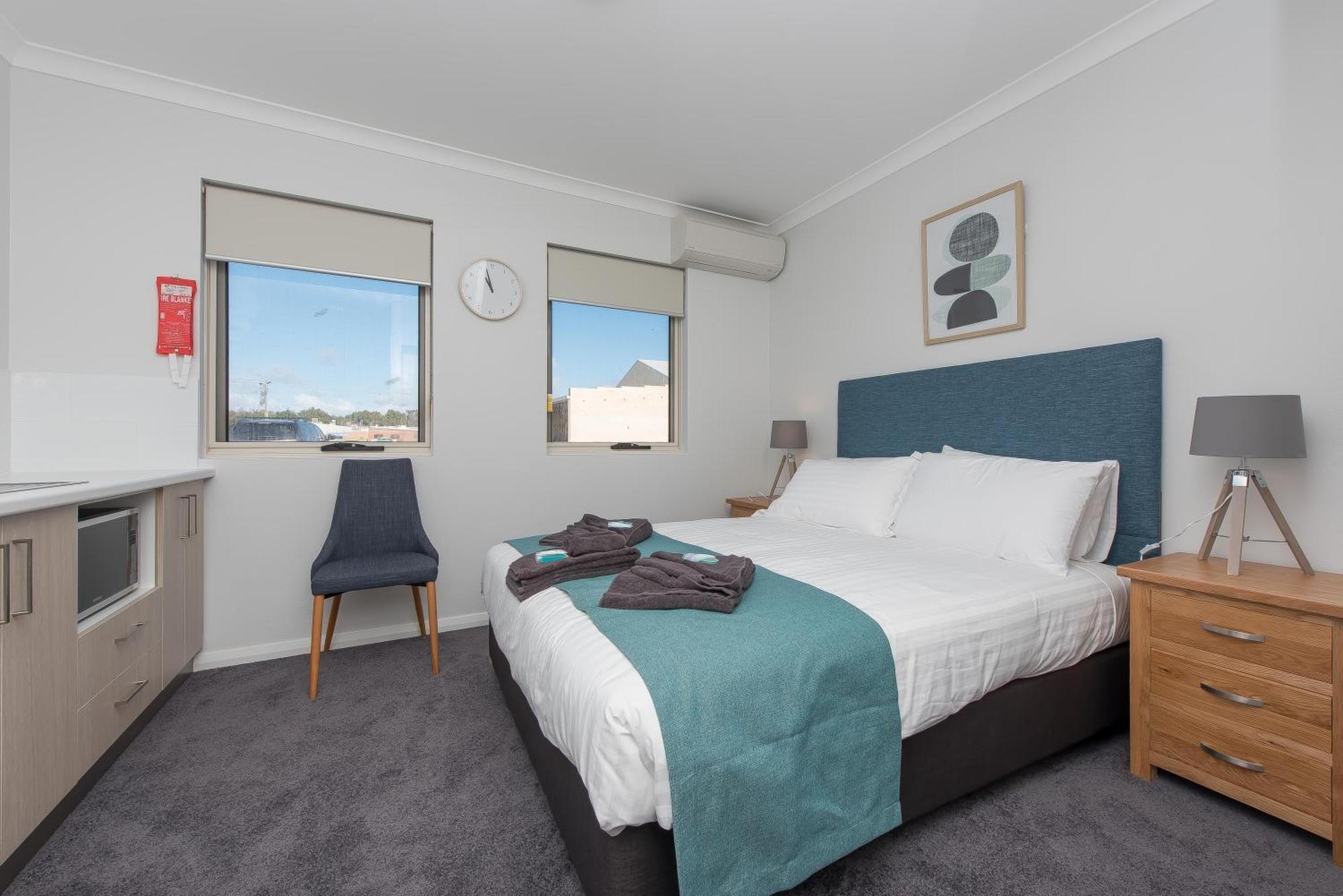 Jurien Bay Motel Apartments Bagian luar foto